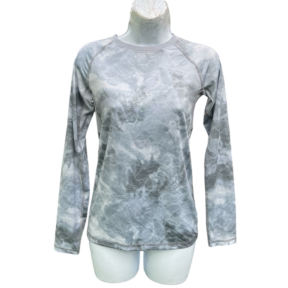 NWT Boy’s All in motion long sleeve fitted tee